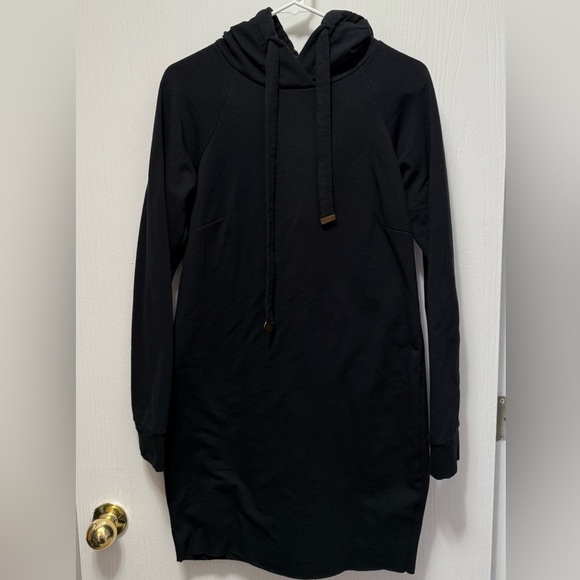 Almost Famous Juniors Fitted Hoodie Dress Black Size Medium - Picture 1 of 2